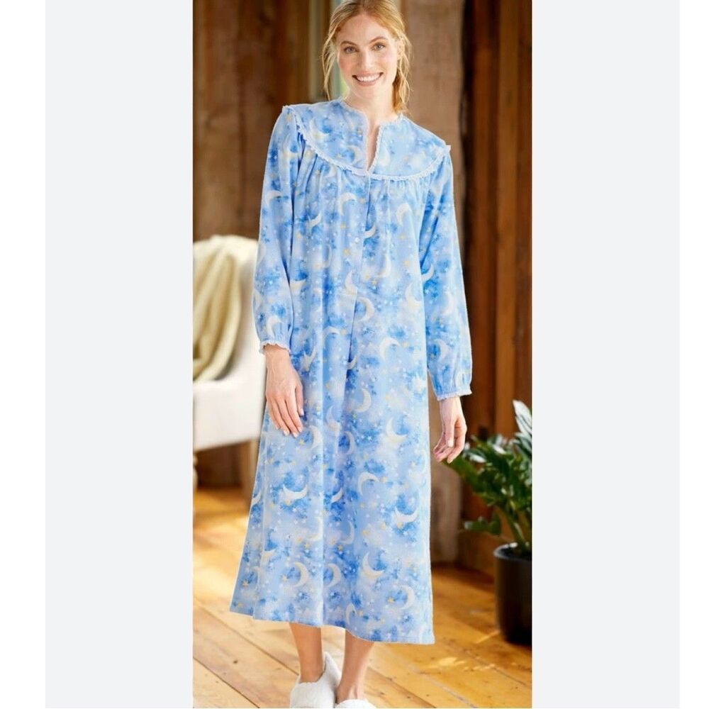 Lanz Of Salzburg Sleeping Moon and Stars Flannel Nightgown S Blue Celestial NEW